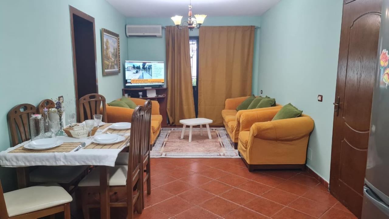 Calmly, Spacious Apartment Next To Usa Embassy Тирана Экстерьер фото