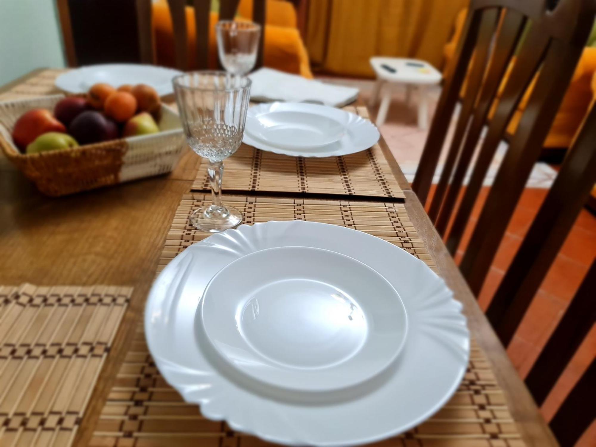 Calmly, Spacious Apartment Next To Usa Embassy Тирана Номер фото